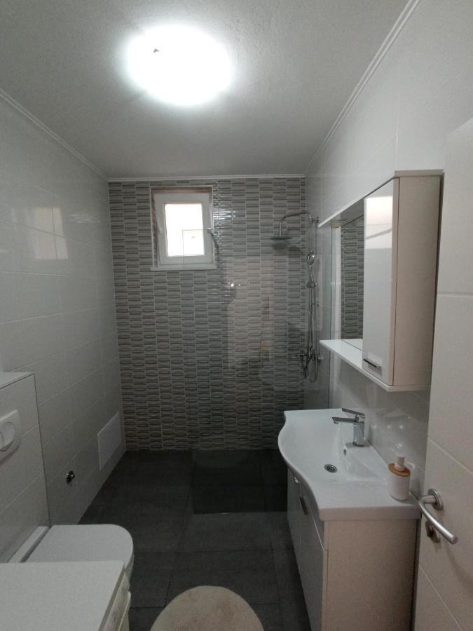Sun Studio Apartment Komolac Luaran gambar